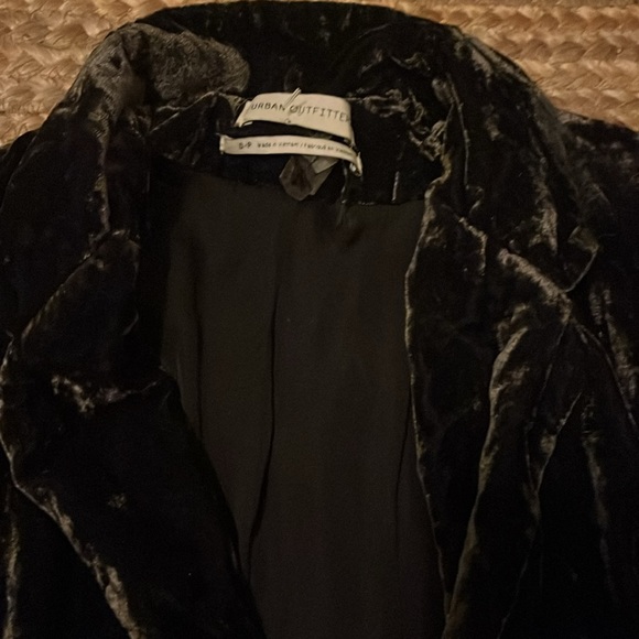 Urban outfitters green crushed velvet blazer - Picture 2 of 6